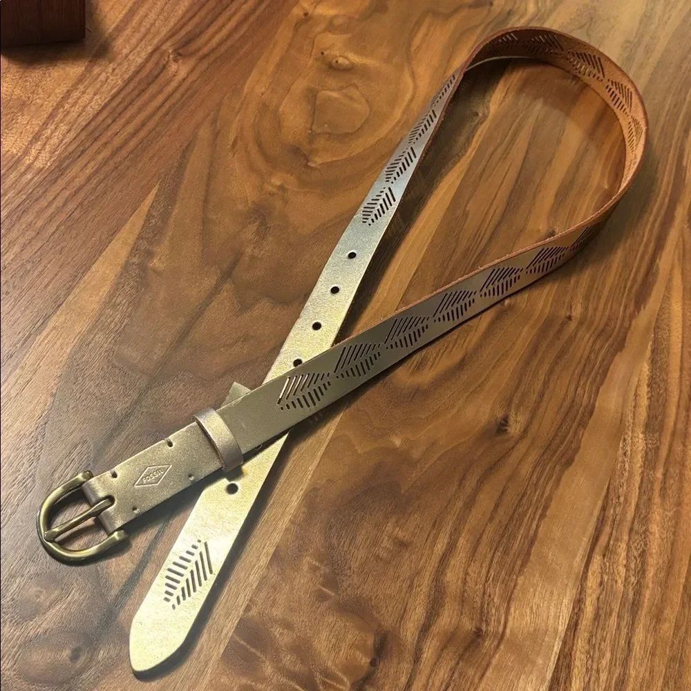 NEW Fossil Gold Leather Belt with Cutouts - M